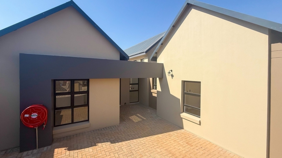 3 Bedroom Property for Sale in Leloko Lifestyle Estate North West